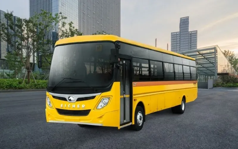 Skyline Pro Next 3009 H CNG NAC AND AC Staff Bus